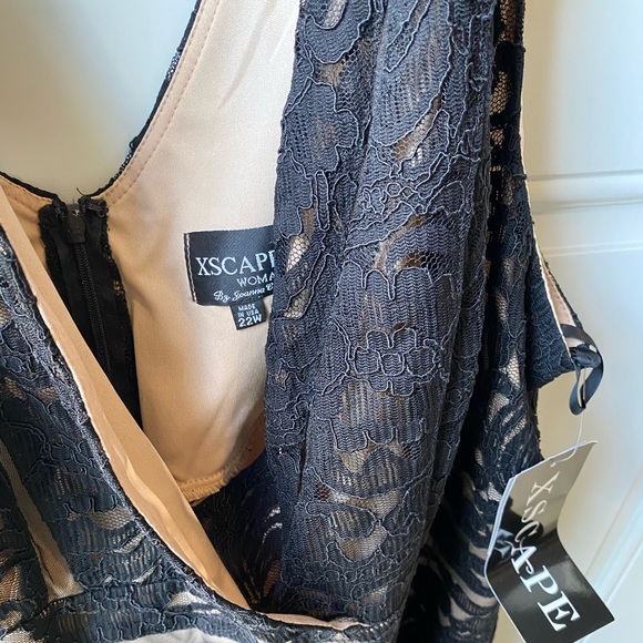 NWT 22W Embroidered Dress - Picture 2 of 8